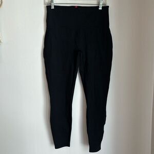 Spanx Women’s stretch high rise black classic leggings tummy control size medium